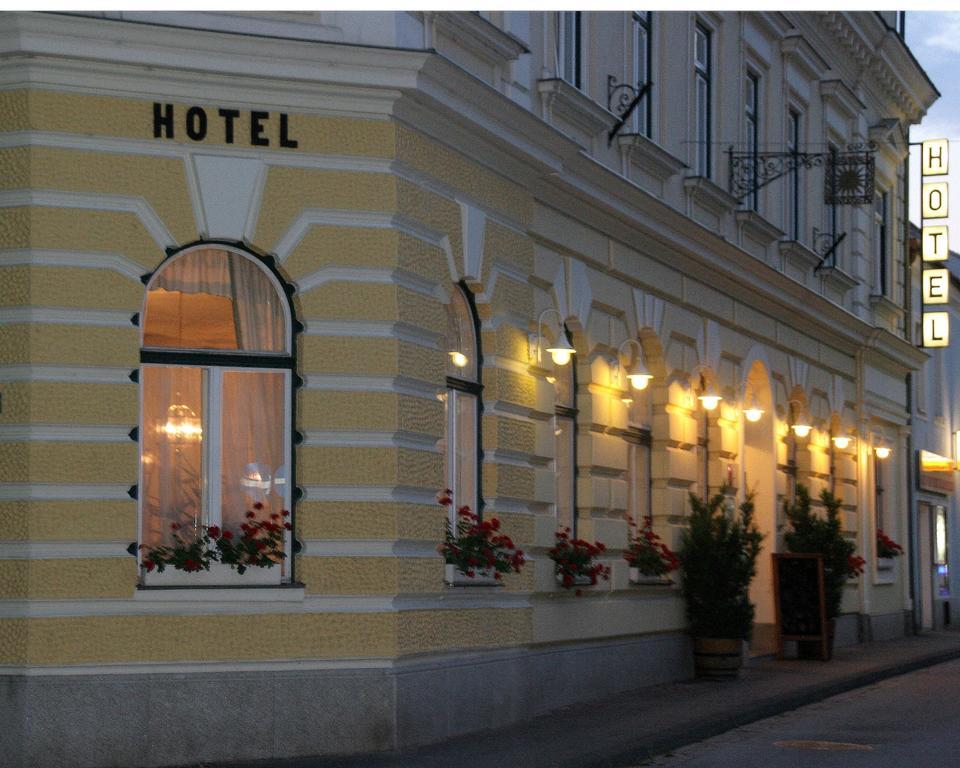 Stadthotel Eggenburg Exterior photo